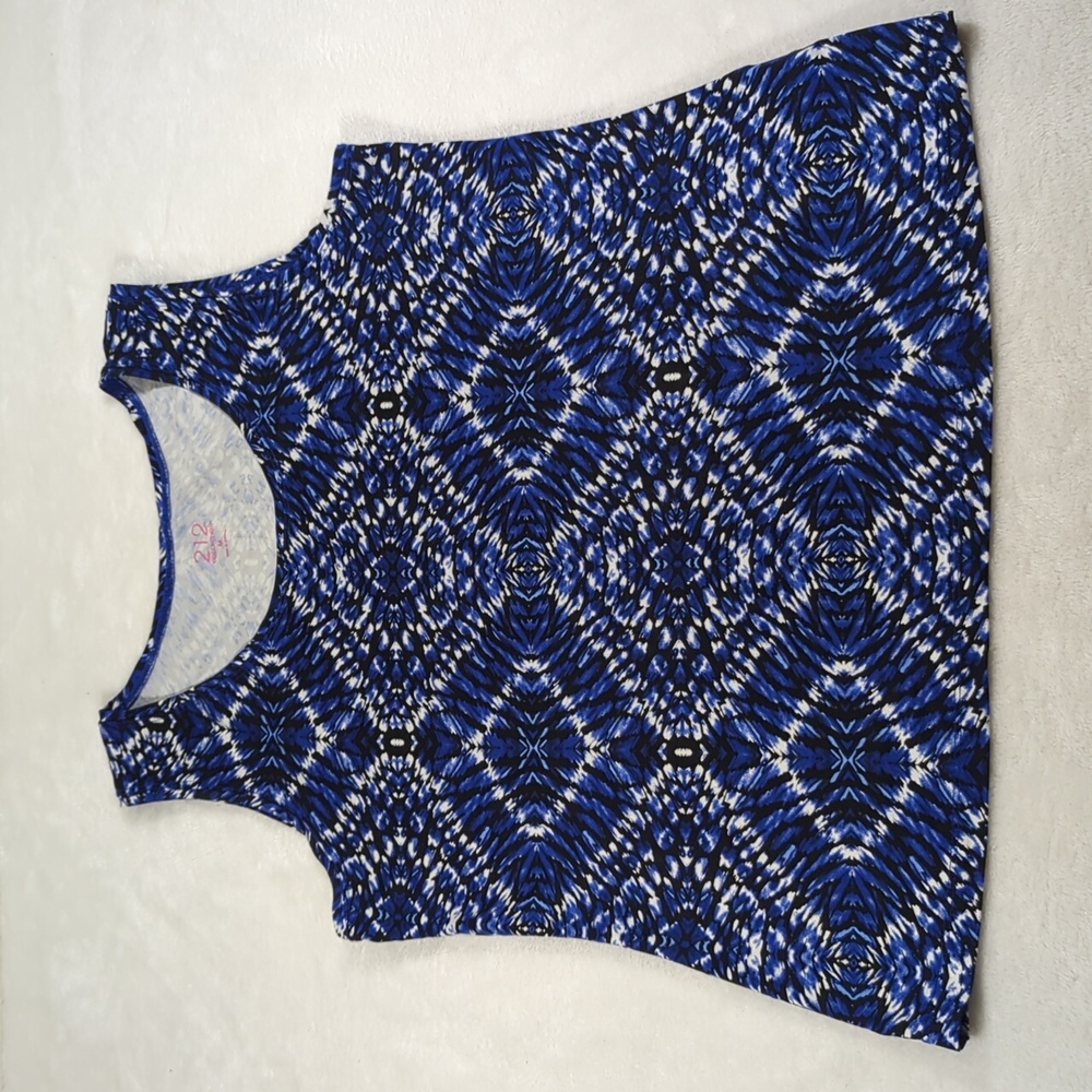 Soft slinky knit tank top M Like NEW!